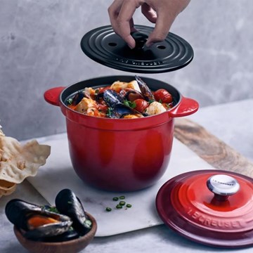 Olla cocotte EVERY 18cm cereza LE CREUSET