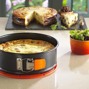 Molde fondo removible 24cm BAKEWARE