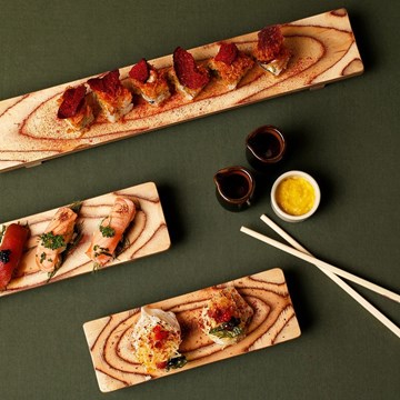 Tabla madera sushi 40x7cm De La Roca